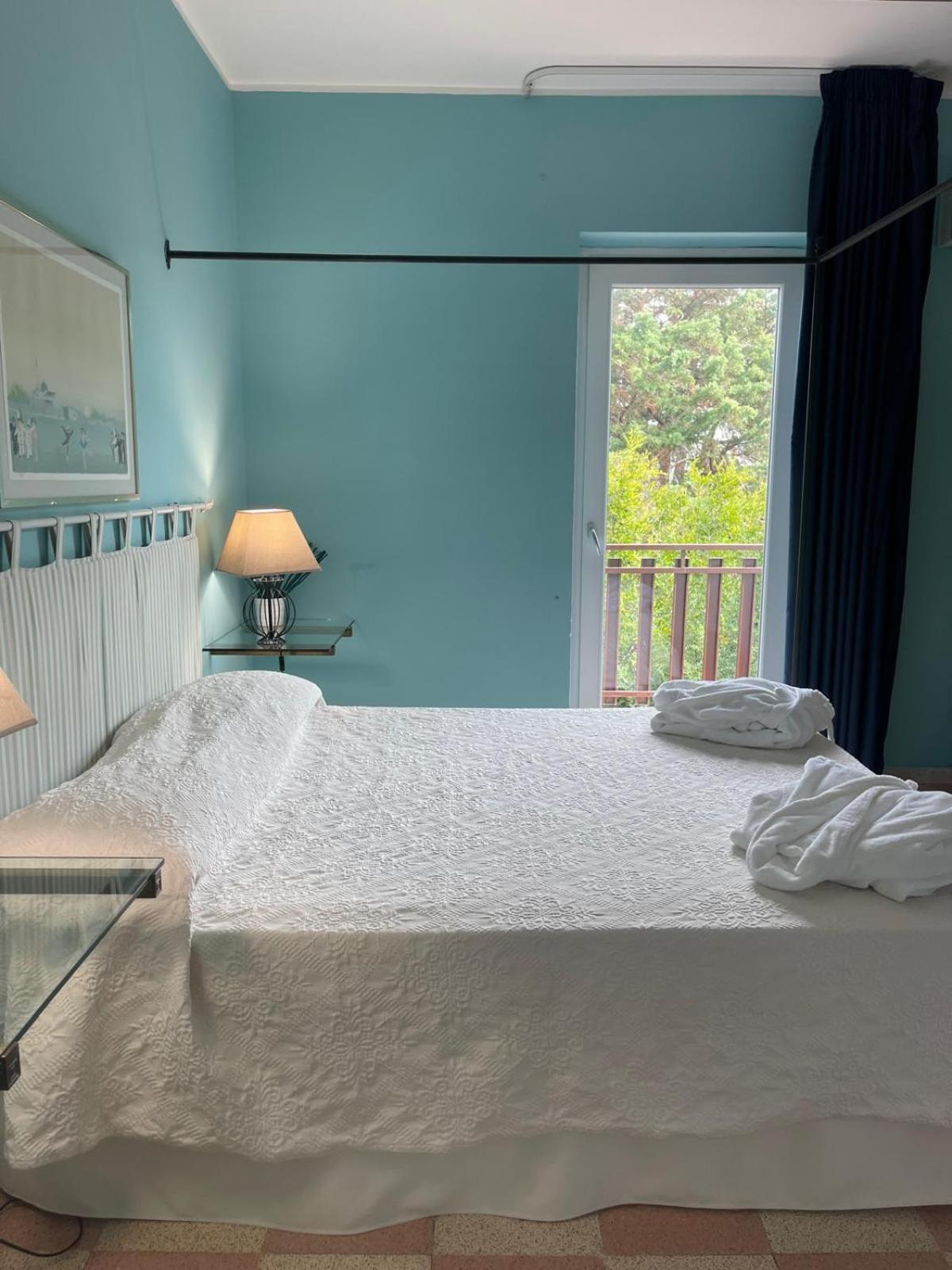 Bed and Breakfast Casa Solares Сольфара-Маре Экстерьер фото